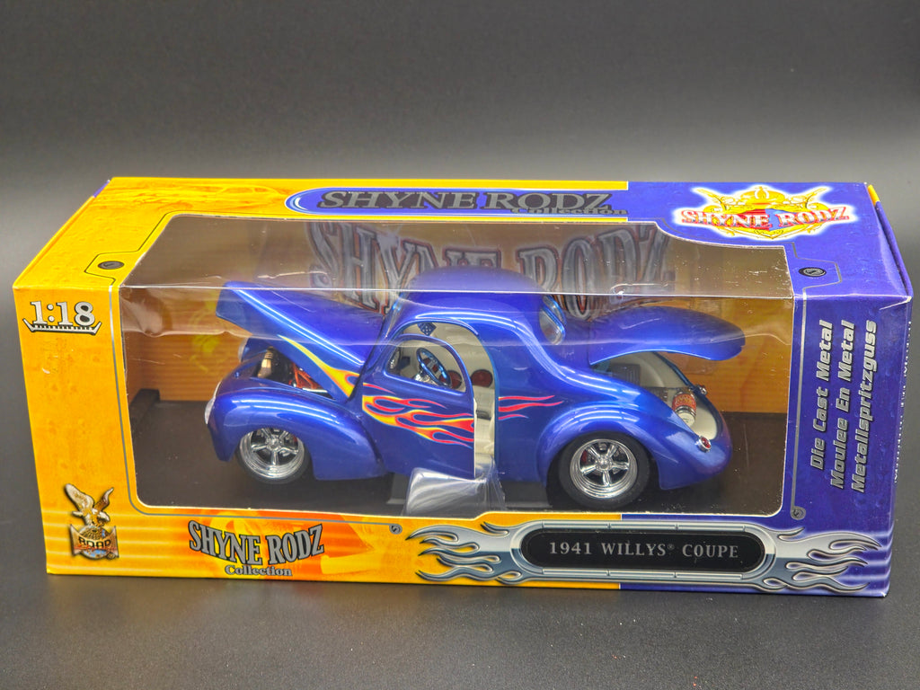1941 willys Coupe avec flames