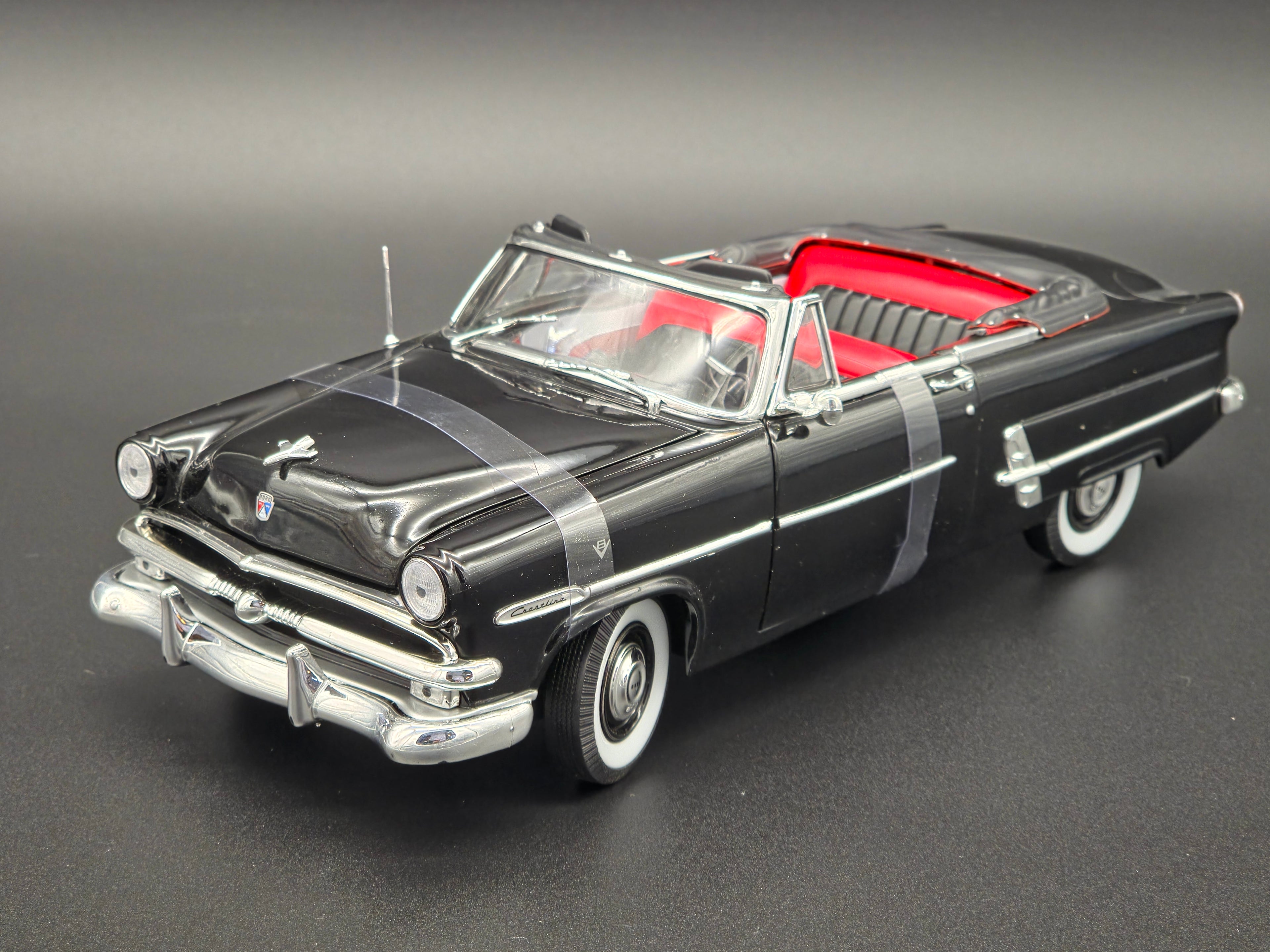 Ford Crestline Sunliner