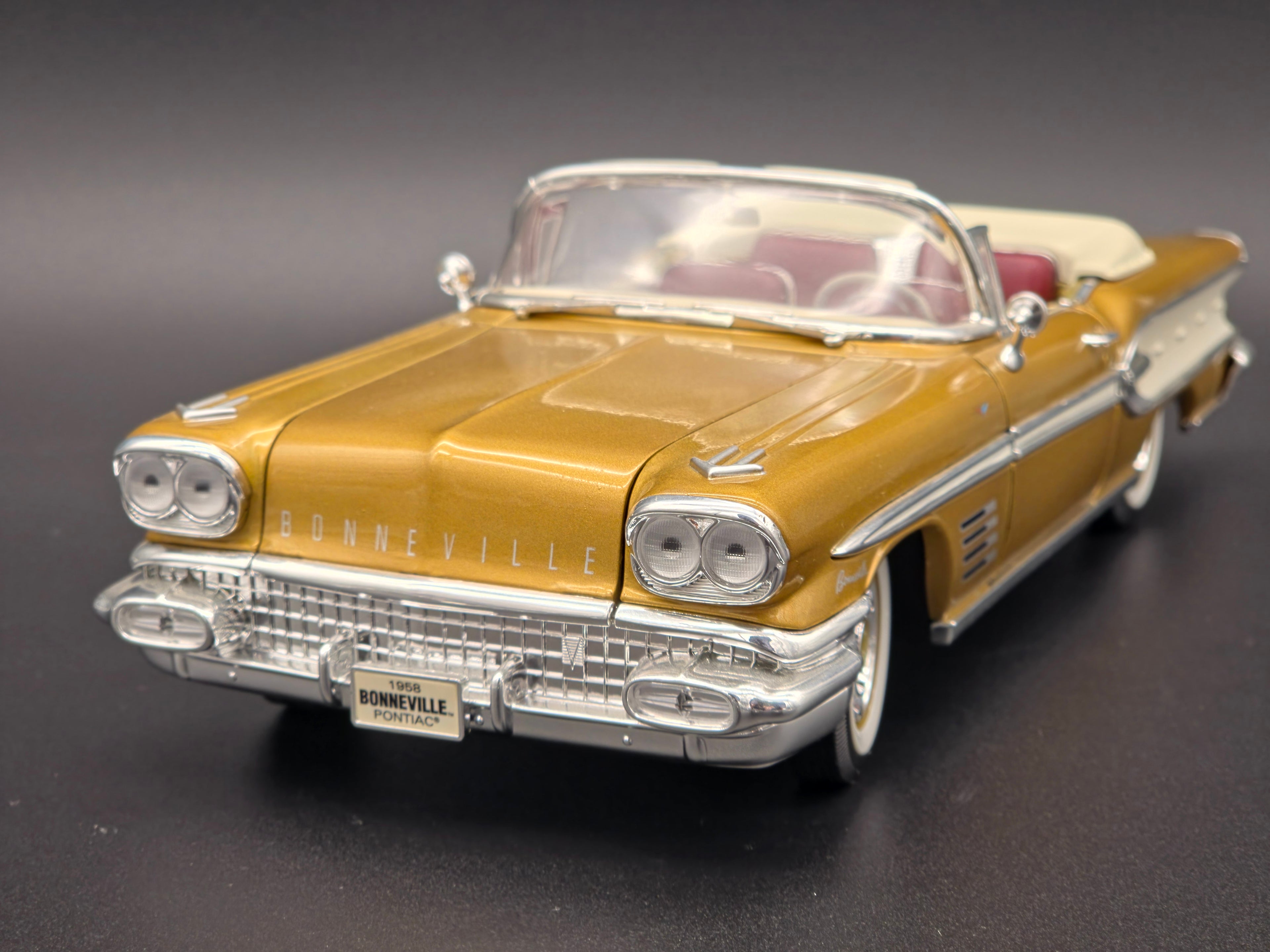 1958 Pontiac Bonneville