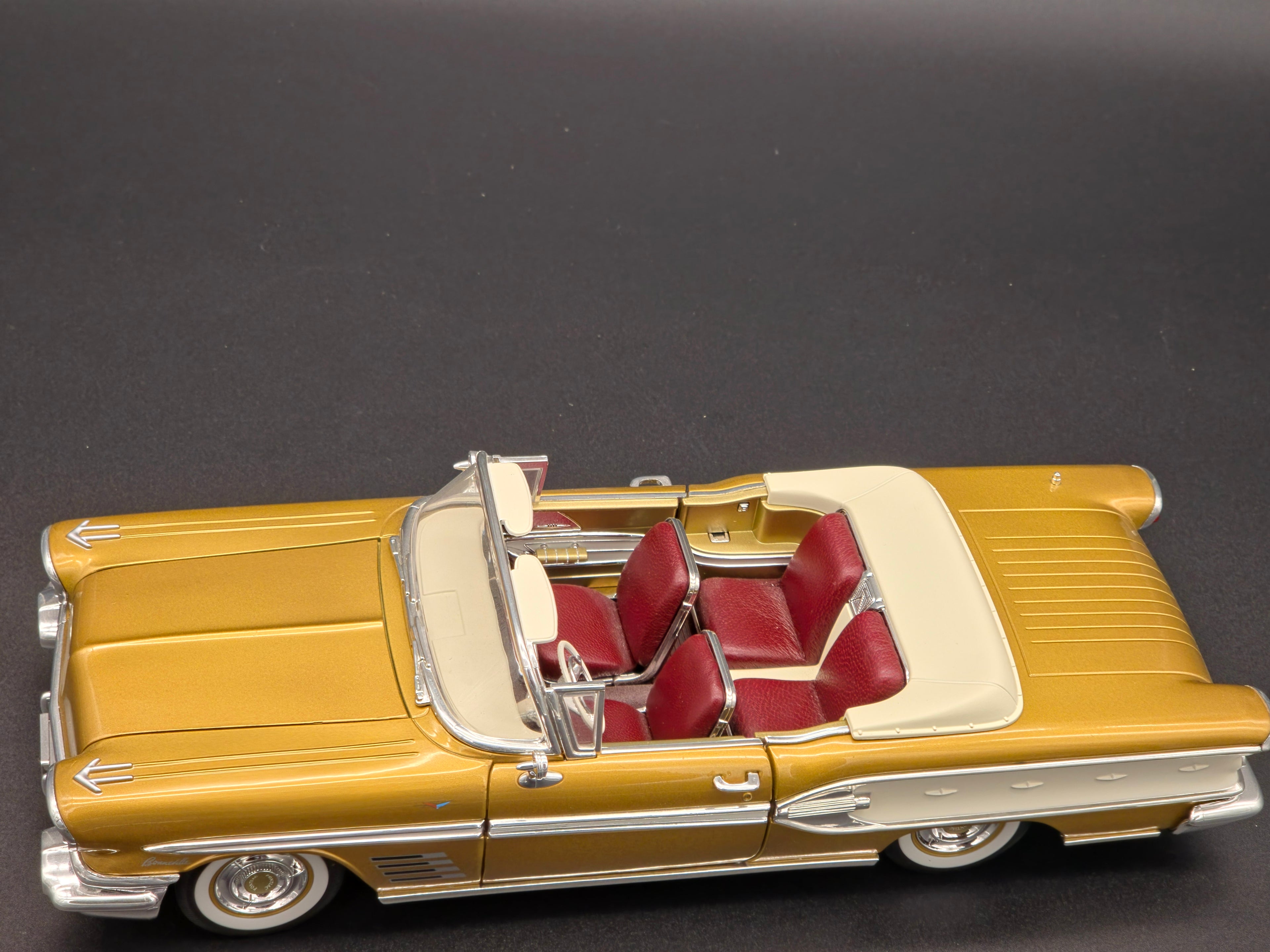 1958 Pontiac Bonneville