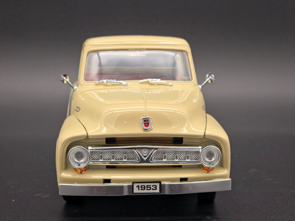 1953 Ford F-100 Pick Up