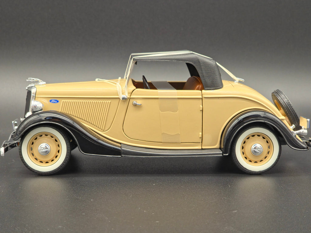 1934 Ford V8 Roadster
