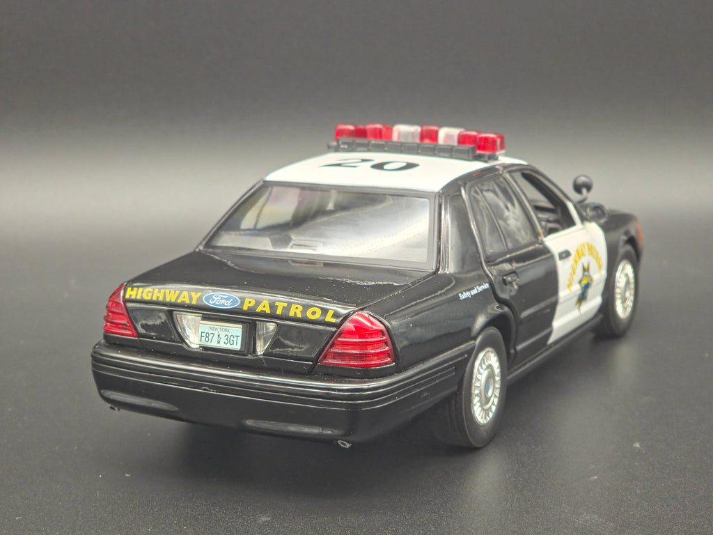 Ford Crown Victoria Police California Highway Patrol