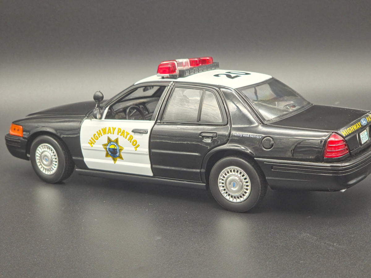 Ford Crown Victoria Police California Highway Patrol