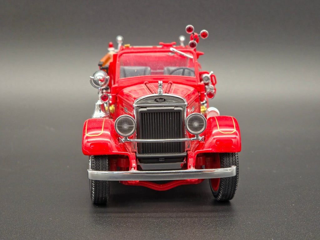 1935 Mack Type 75BX