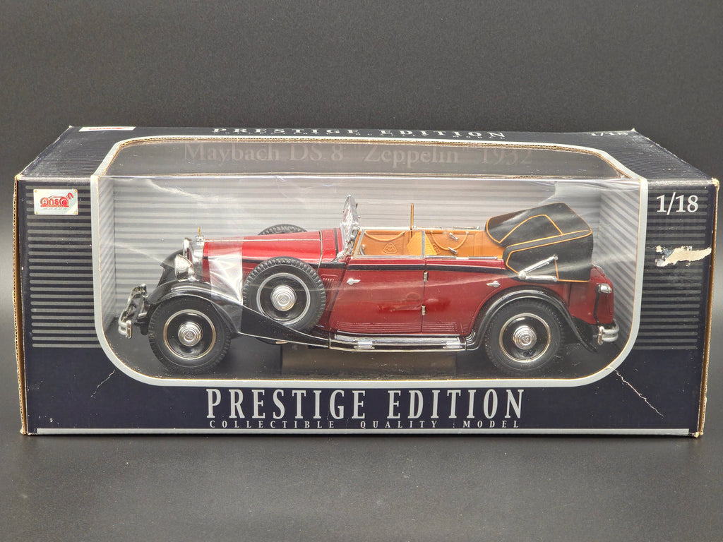 1932 Maybach DS8 Zeppelin