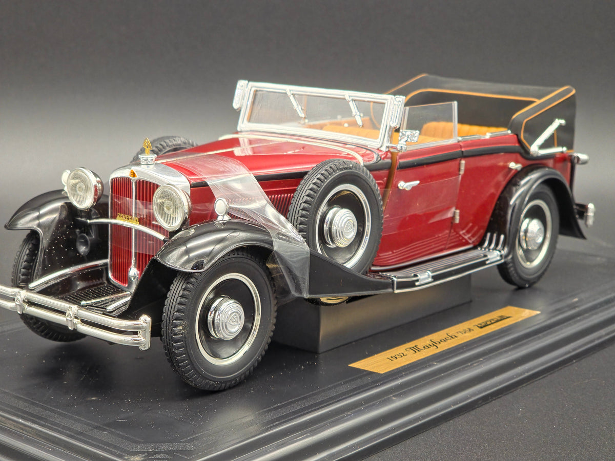 1932 Maybach DS8 Zeppelin