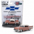 Chevrolet Bel Air 1957 rose et blanche 1:64 – M2 Machines Auto-Drivers