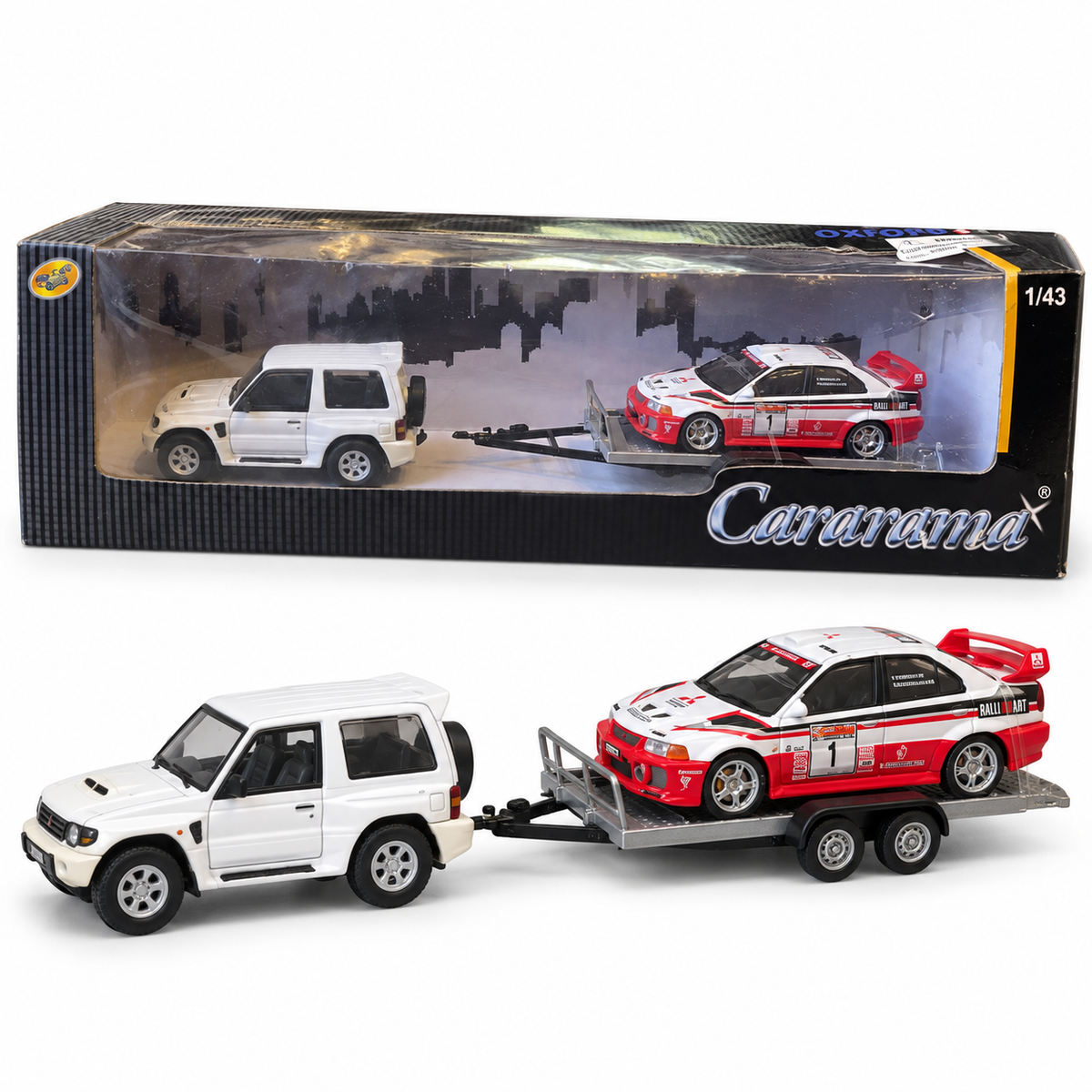 Mitsubishi Pajero avec remorque et voiture de rallye – Coffret 1:43