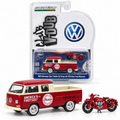 GreenLight Club V-Dub – Volkswagen Type 2 Double Cab Pickup 1968 avec moto Indian Scout 1920 1:64